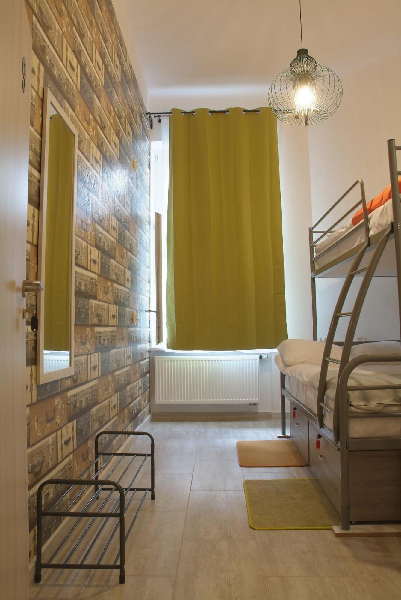 Hostel Lwowska 11 Warsaw Phòng bức ảnh
